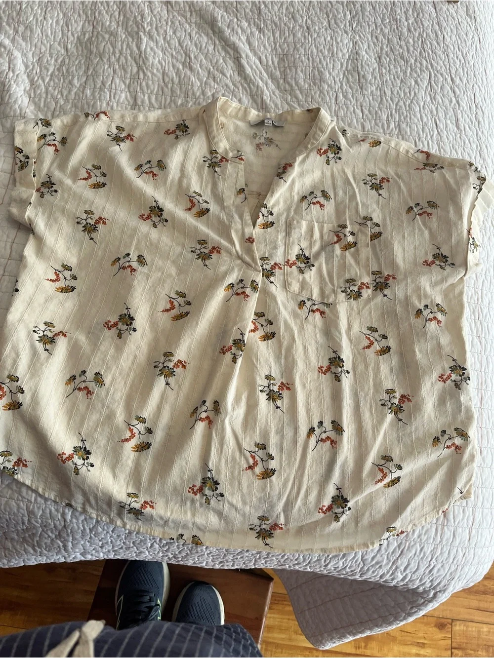 Madewell Cream Floral V-Neck Top with Multicolor Blooms - Picture 3 of 8
